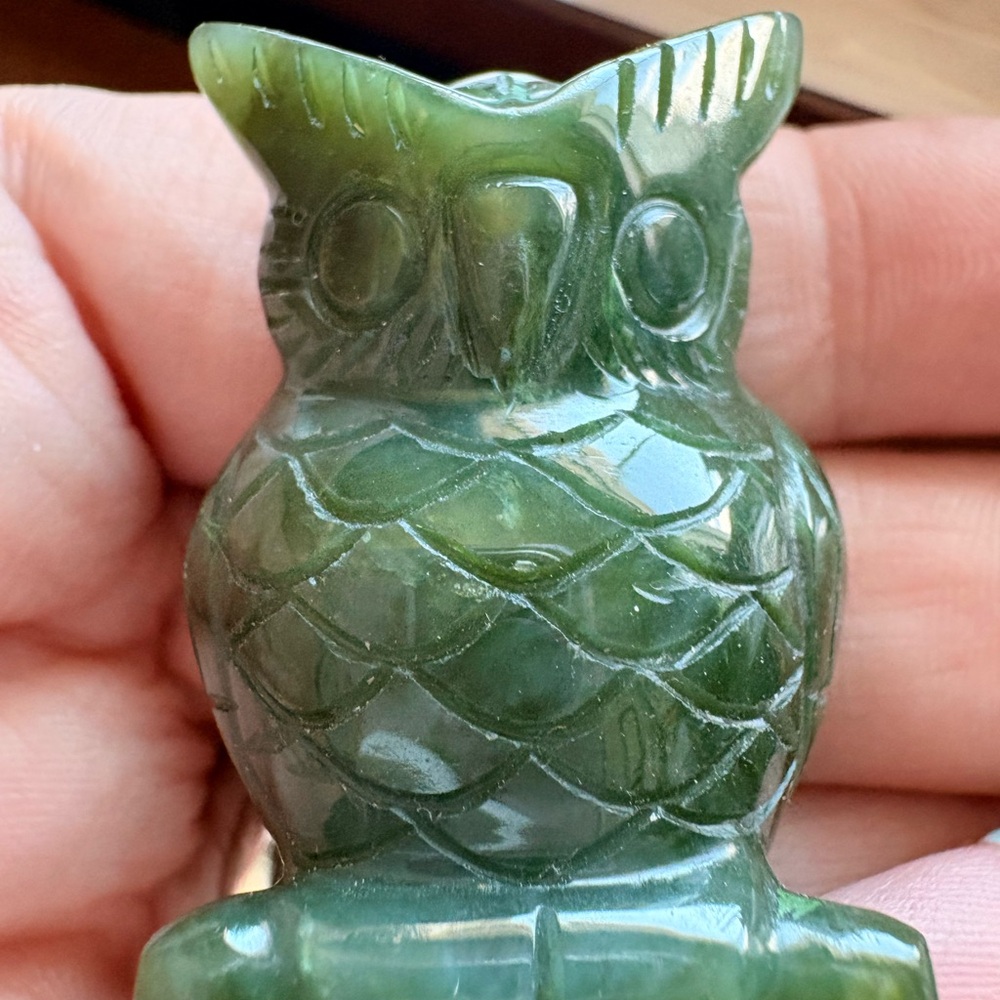 Cassiar Mountain Jade Owl Figurine